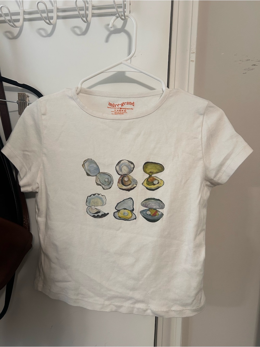 More Grand Ocean Beach Wildlife Cotton Short Sleeve Tee